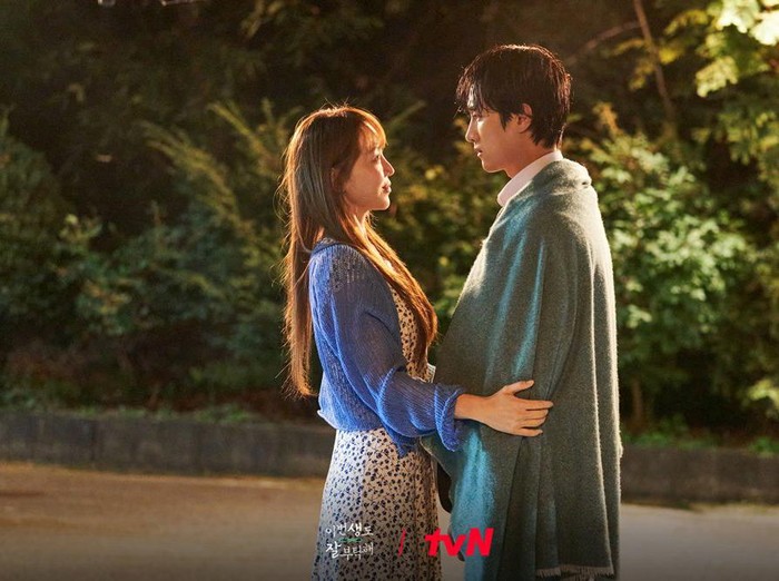 Potret Shin Hye Sun dan Ahn Bo Hyun dalam drama See You in My 19th Life