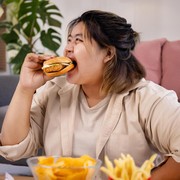 Kenali Bahaya Obesitas untuk Kesehatan Tubuh, Serta Cara Mudah Menjaga BB Ideal!