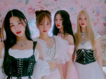 img-title Gugatan FIFTY FIFTY Ditolak, Agensi Siap Debutkan Girl Group Baru
