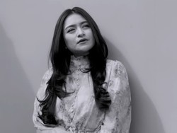 Nathalie Holscher Lepas Hijab, Umi Pipik: Saya Akan Temani Prosesnya