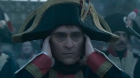Sutradara Respons Santai Nyinyiran Sejarawan Paris Soal Film Napoleon