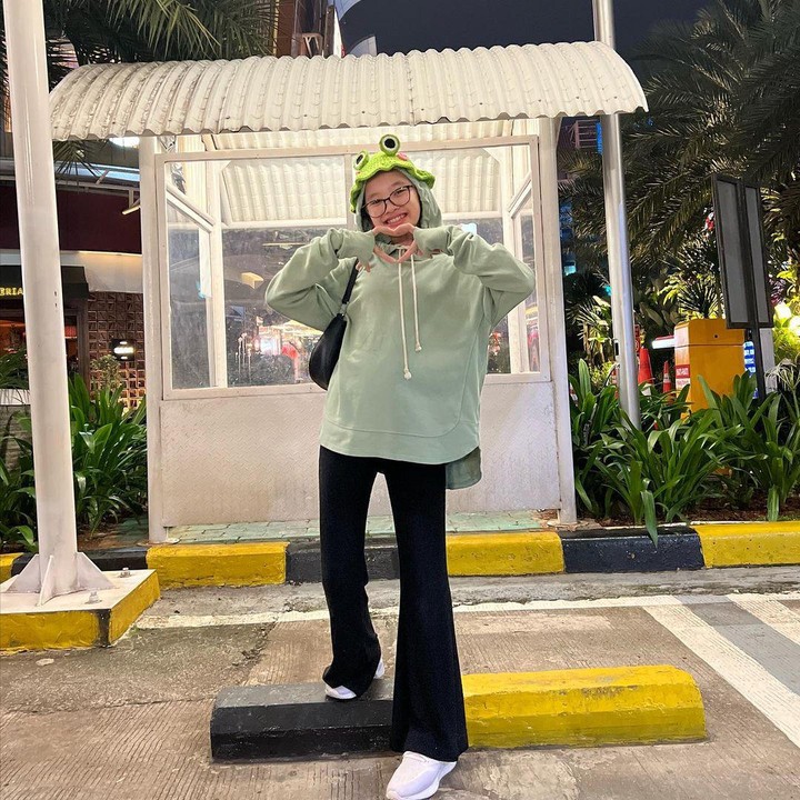 <p>"Sybillll sudah gede saja semakin cantik. MasyaAllah dari kamu bayik sampai gede sekarang aku selalu lihat kamu di-posting-an," ungkap seorang netizen. "So slayyy," kata netizen lainnya. (Foto: Instagram: @kana.sybilla)</p>