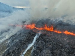 Tiga Hari Berturut-turut Gunung Fagradalsfjall Islandia Erupsi