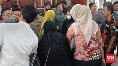 Sidang Vonis Revenge Porn Pandeglang, Korban Menangis-Wartawan Diusir