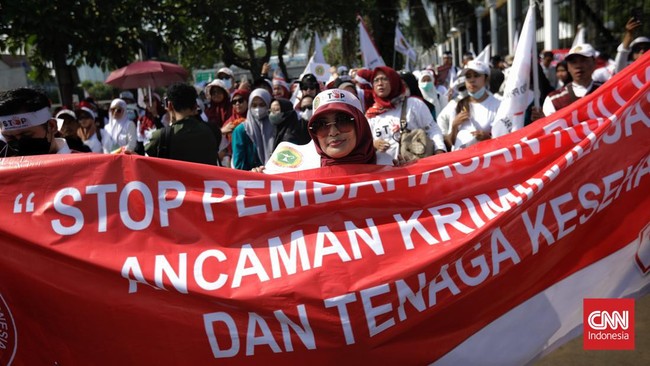 Anggota DPR dari Fraksi Demokrat Dede Yusuf mengatakan mandatory spending seharusnya ditambah dan bukan dihilangkan dalam UU Kesehatan yang baru disahkan.