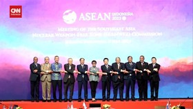 VIDEO: Menlu ASEAN Bertemu Di Jakarta, Junta Militer Tak Diundang