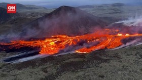 VIDEO: Penampakan Aliran Lahar Letusan Gunung di Islandia