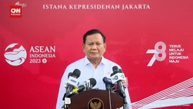 VIDEO: Temui Jokowi, Prabowo Lapor 100 Pesawat CN 235 Dipesan Asing