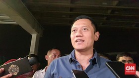 Jemput Anies Pulang Haji, AHY Tiba di Bandara Soetta