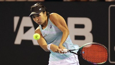 Aldila Sutjiadi/Matwe Middelkoop gagal lolos ke final ganda campuran Wimbledon 2023 usai menelan kekalahan dari Joran Vliegen/Xu Yifan.