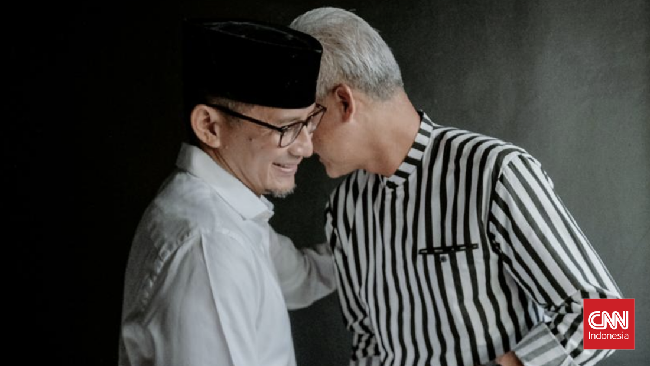 Politikus PPP Romahurmuziy menyebut partainya sejauh ini belum memiliki plan B terkait kemungkinan Sandiaga tak dipilih menjadi cawapres Ganjar Pranowo.