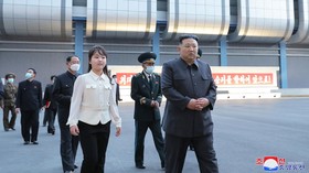 FOTO: Gaya Mewah Ju Ae, Putri Kim Jong Un