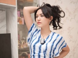 Lirik Lagu Dumes yang Dinyanyikan Happy Asmara