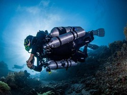Tren Baru di Dunia Diving: Tabung Bukan di Belakang, tapi di Samping