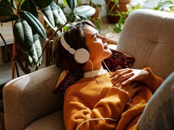 15 Aplikasi Musik Gratis Terbaik dan Legal 2023