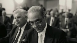 Piala Oscar Pertama 'Oppenheimer', Robert Downey Jr Raih Best Supporting Actor