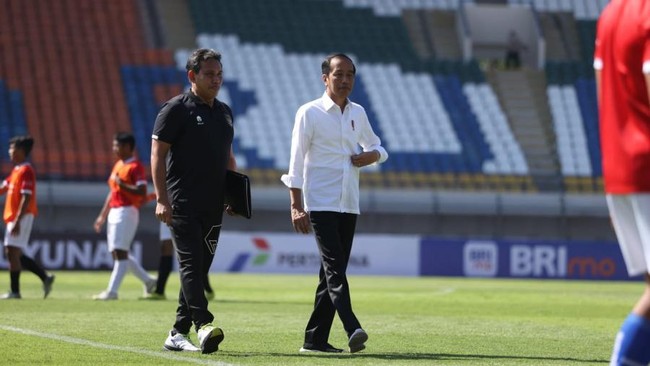 Pelatih Timnas Indonesia U-17 Bima Sakti mengungkapkan perasaannya usai Piala Dunia U-17 2023 yang telah berakhir dua pekan.