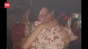 VIDEO: Momen Haru Pertemuan Ibu-Anak Setelah 27 Tahun Terpisah