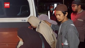 VIDEO: Jemaah Haji Debarkasi Solo Meninggal Dalam Pesawat
