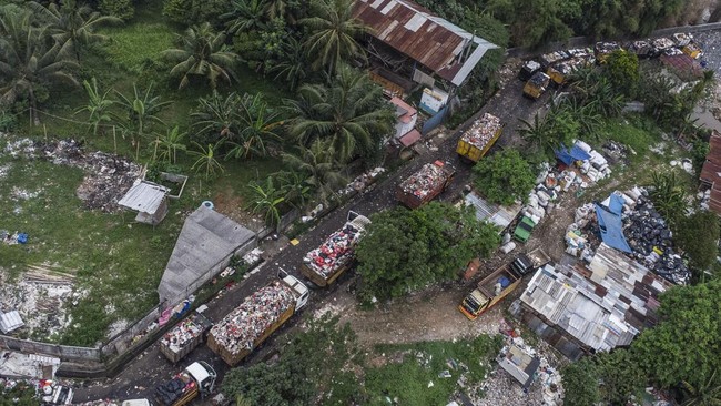 Gubernur DIY telah menyiapkan tanah kesultanan atau Sultan Ground untuk jadi tempat pembuangan sementara (TPS) selama TPA Piyungan ditutup.