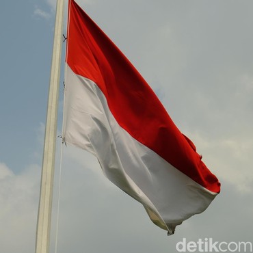 20 Puisi 17 Agustus 2024 yang Pendek dan Penuh Makna Semangat Kemerdekaan