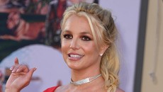 Britney Spears Kedapatan Tampil Kacau Keluar dari Hotel