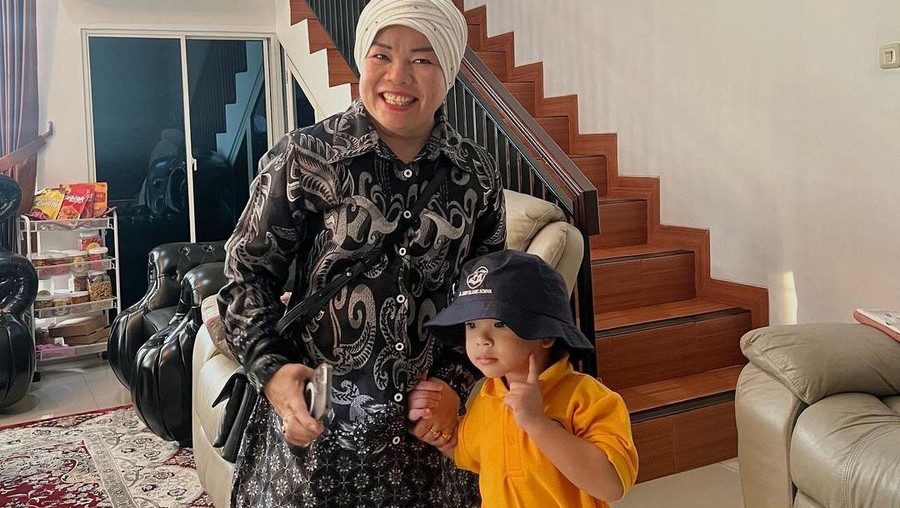 Gala Sky masuk sekolah