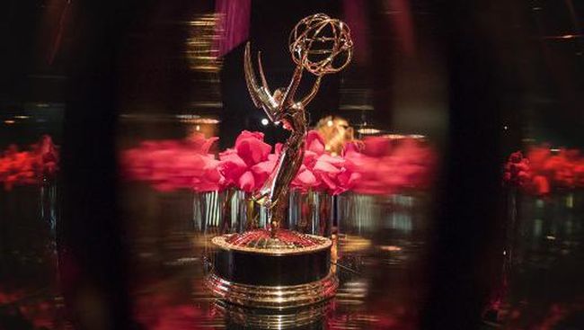 Berikut daftar lengkap pemenang Emmy Awards 2023 yang didominasi Succession, The Bear, dan Beef.