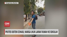 VIDEO: Protes Sistem Zonasi, Warga Ukur Jarak Rumah ke Sekolah