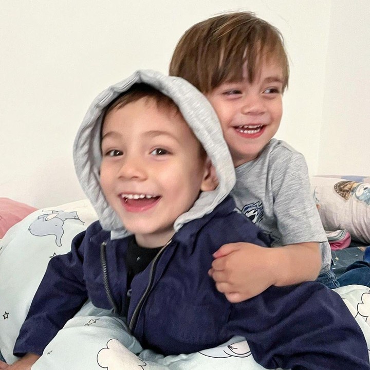 <p>Lucio Otthild William dan Eadred Koa Lewis Miguel adalah putra dari Celine Evangelista dan Stefan William. Kini Cio berusia 6 tahun, sementara Koa berusia 3 tahun. (Foto: Instagram: @jelley.koaci)</p>
