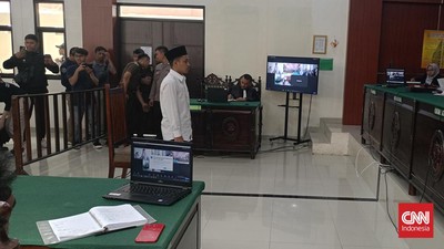 PT Banten Cabut Larangan Akses Internet Terdakwa Revenge Porn
