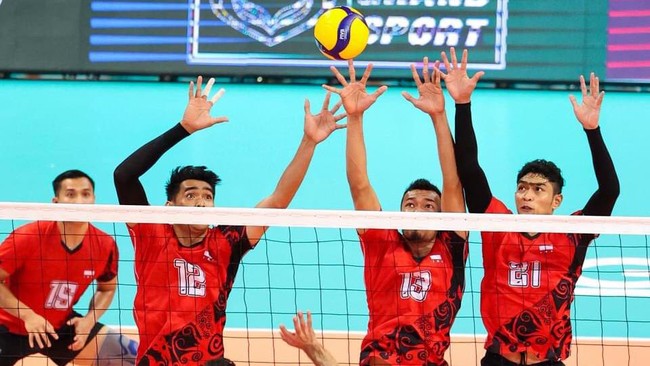 Timnas Voli Indonesia kalah dramatis 2-3 dari Thailand pada perempat final AVC Challenge Cup 2023 di University of Taipei, Taiwan, Kamis (13/7).