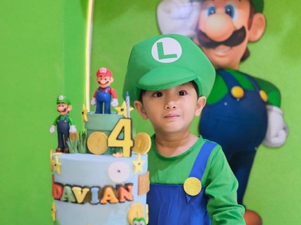 7 Potret Ultah ke-4 Davi Anak Ryana Dea Bertema Mario Bros, Persiapan Serba Dadakan