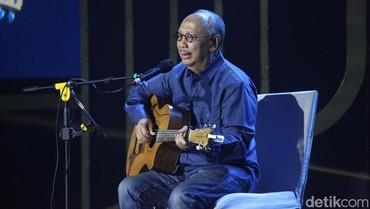 Lirik Lagu Lagu Untuk Sebuah Nama - Ebiet G Ade