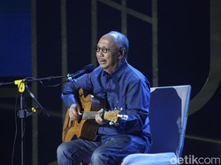 Chord Elegi Esok Pagi dari Ebiet G Ade Pakai Kunci Asli