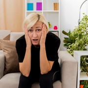 2 Gejala Menopause yang Paling Banyak Dialami Perempuan Asia, Menurut Riset Terbaru!