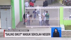 VIDEO: 'Saling Sikut' Masuk Sekolah Negeri