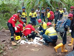 Tim Survei Geologi Banyuwangi Gelar Simulasi Kebencanaan