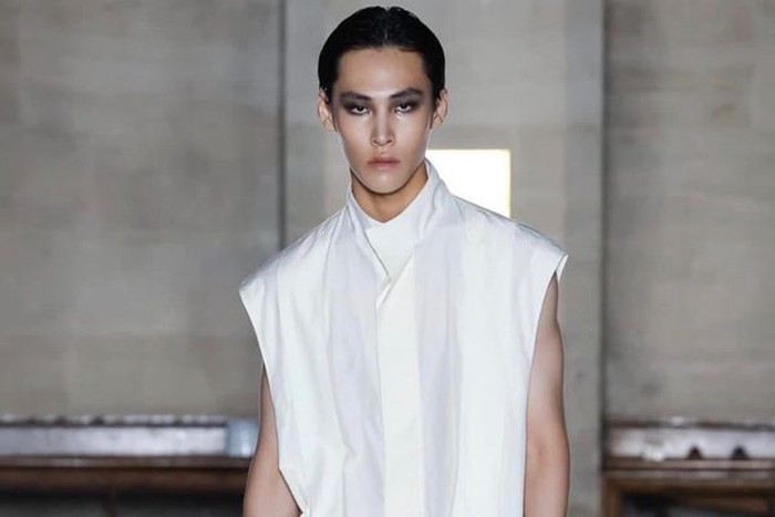Sung Minseo merupakan model asal Korea yang baru saja berhasil memulai debutnya di Milan dan Paris Fashion Week./ foto: instagram.com/minseo3327