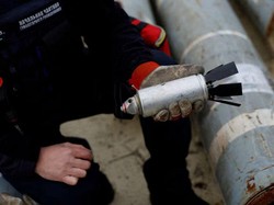 AS Kirim Bom Cluster, Rusia: AS Buang Senjata Tua ke Ukraina