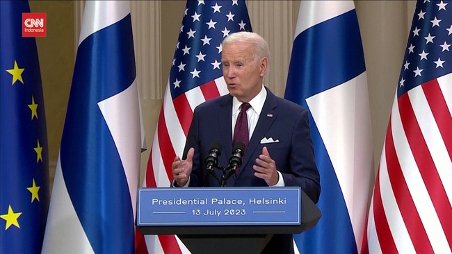 Presiden AS Joe Biden mengecam sikap Partai Republik dan pola "memerintah berdasarkan krisis" setelah rancangan undang-undang anggaran sementara disahkan.