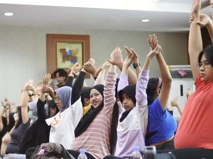 Seru! Bumil HaiBunda Squad Ikut Talkshow & Yoga Hamil, Dapat Logam Mulia