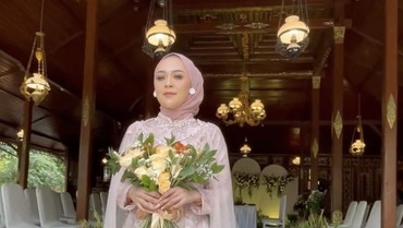 img-title Terpopuler: Warisan Coco Lee hingga Meylisa Zaara Bahas Urusan Ranjang