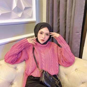 Lapor Polisi, Meylisa Zaara Geram Foto Dipeluk Pejabat Tulungagung di Hotel Beredar