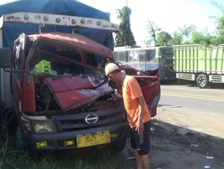 Mekanik yang Baru Perbaiki Kendaraan Mogok Tewas Tabrakan di Tol Cipularang