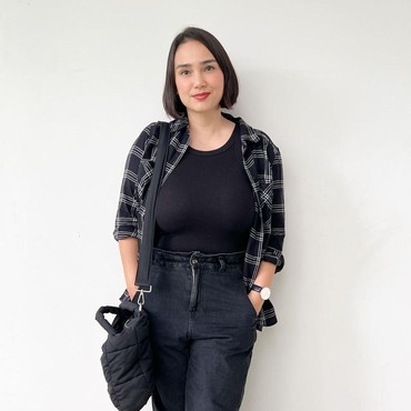 Begini Kehidupan Feby Febiola Sebagai Orang Biasa di Bali