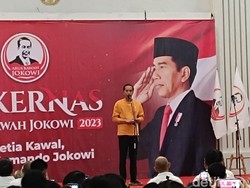 Jokowi Banggakan Stabilitas Ekonomi RI di Rakernas ABJ: Inflasi Kita Turun