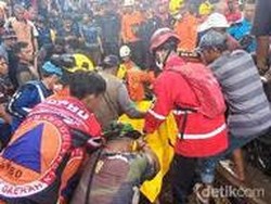 Korban Terakhir Ditemukan, Longsor di Agam Sumbar Telan 2 Nyawa