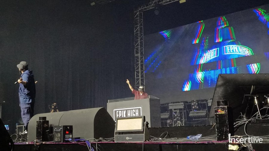 Epik High di panggung CXO Media Live On Stage