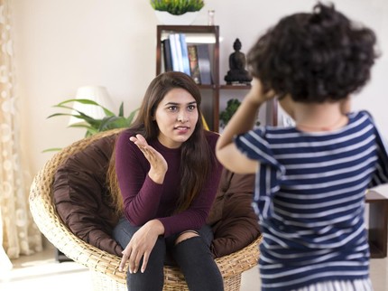 Dampak Kepala Anak Sering Dipukul, Benarkah Bisa Bikin Bodoh?